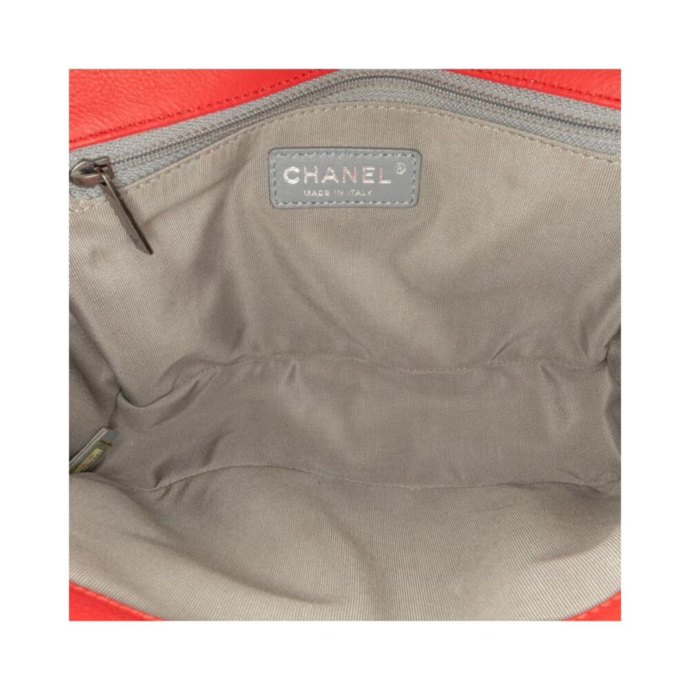 Pre Loved Chanel Medium Lambskin Double Stitch Boy Flap - Picture 5 of 8